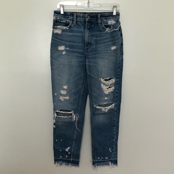 Abercrombie & Fitch Annie High Rise Girlfriend Jeans Distressed 26/2 Regular - Picture 1 of 5